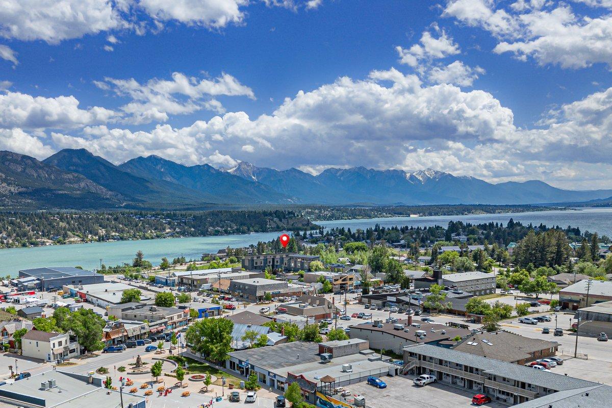 404-510 14Th Street, Invermere, BC - Outdoor With Body Of Water With View