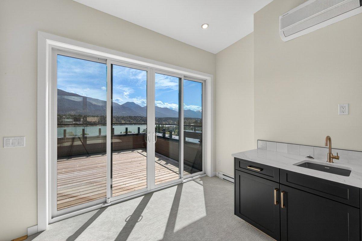 405-510 14Th Street, Invermere, BC - Outdoor With Body Of Water With View
