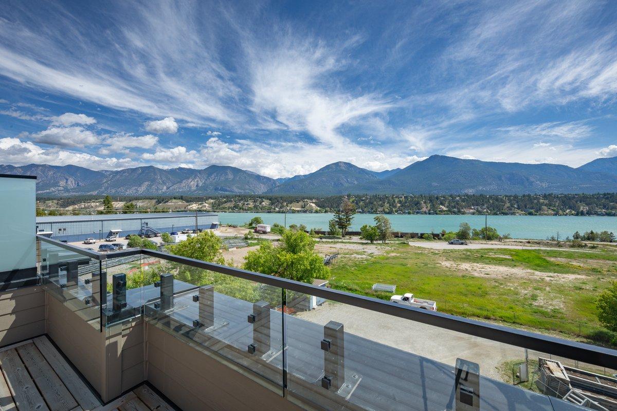 406-510 14Th Street, Invermere, BC - Outdoor With Body Of Water With View