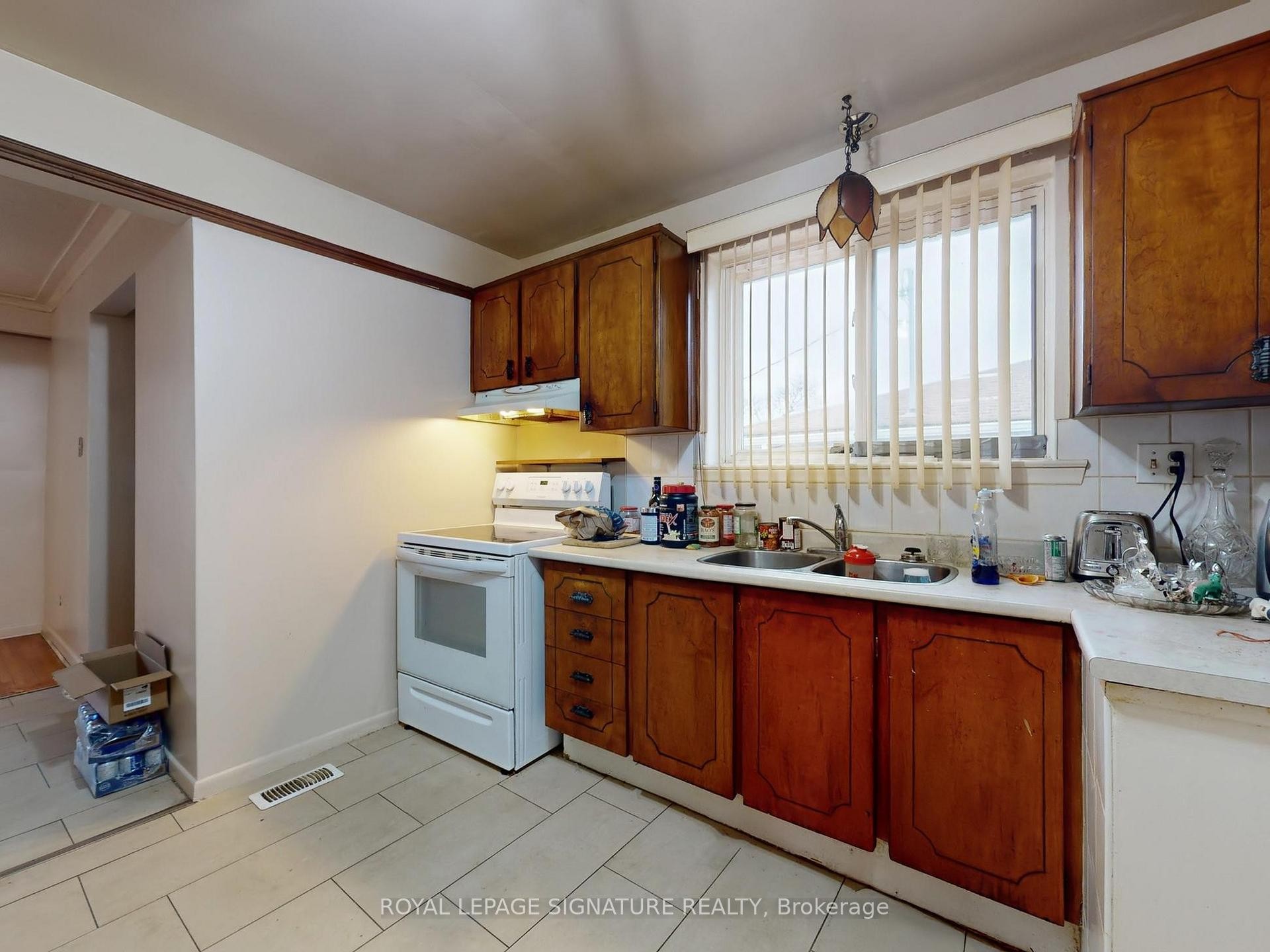 215 Woodsworth Road, Toronto, ON