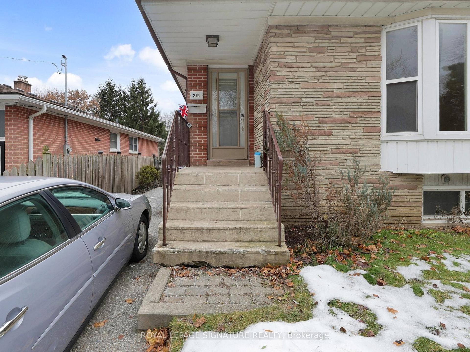 215 Woodsworth Road, Toronto, ON