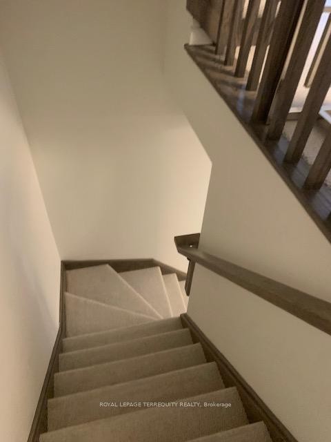 66-31 Honeycrisp Crescent, Vaughan, ON - Indoor Photo Showing Other Room