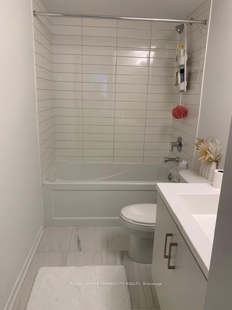 66-31 Honeycrisp Crescent, Vaughan, ON - Indoor Photo Showing Bathroom