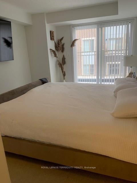 66-31 Honeycrisp Crescent, Vaughan, ON - Indoor Photo Showing Bedroom