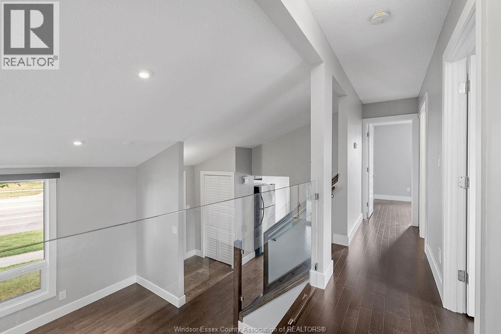 9996 Forest Glade Court, Windsor, ON