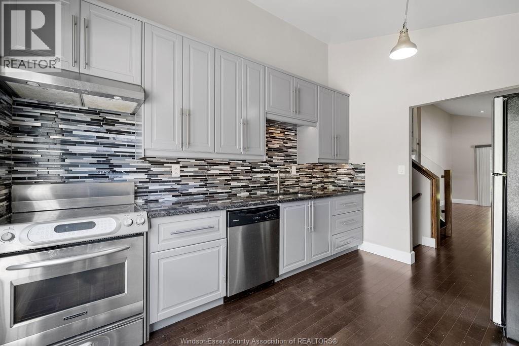 9996 Forest Glade Court, Windsor, ON