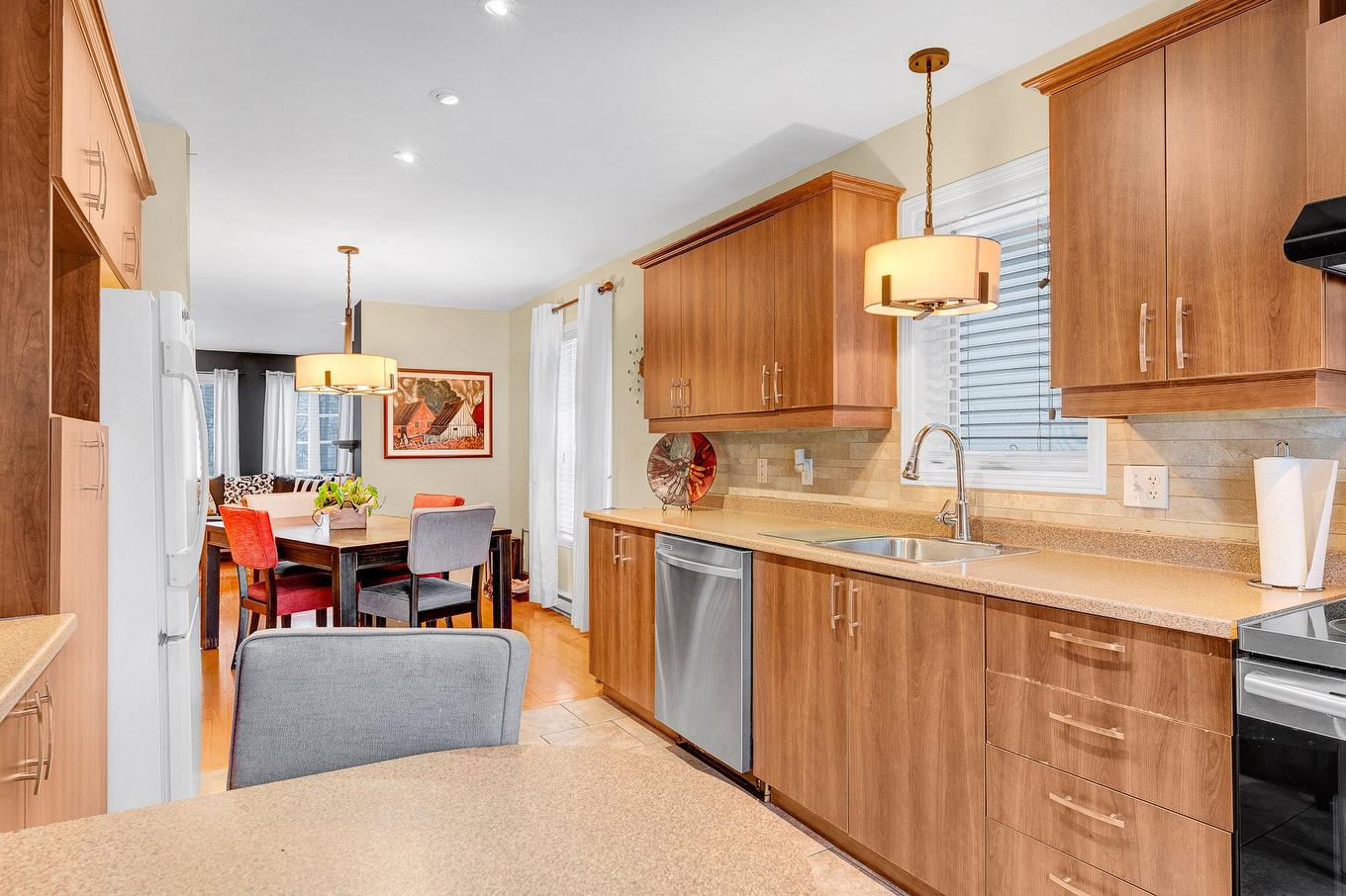 Cuisine - 1062 Rue Principale, Prévost, QC - Indoor Photo Showing Kitchen