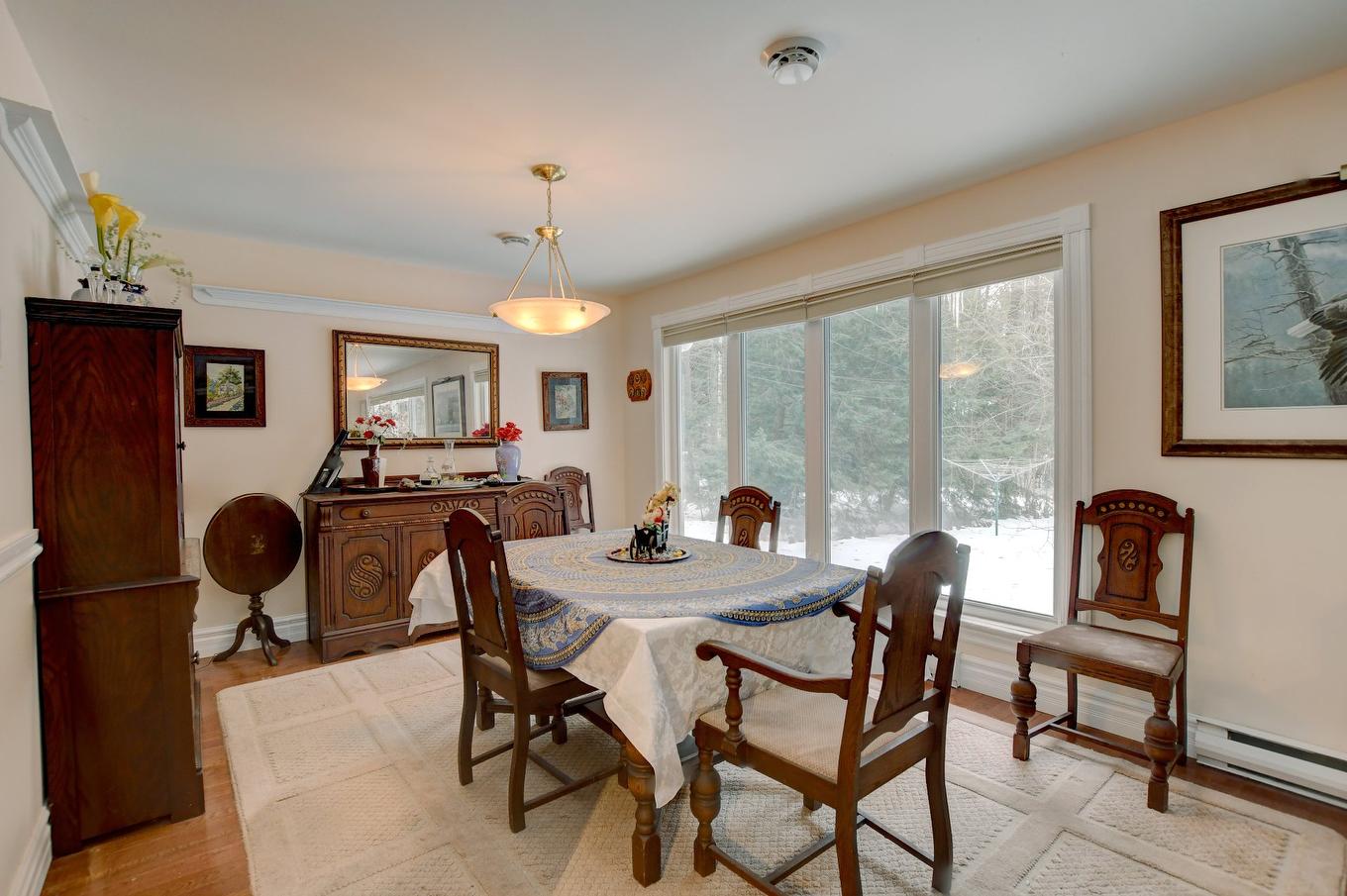 Dining room - 2855 Place Winner, Saint-Lazare, QC - Indoor Photo Showing Dining Room