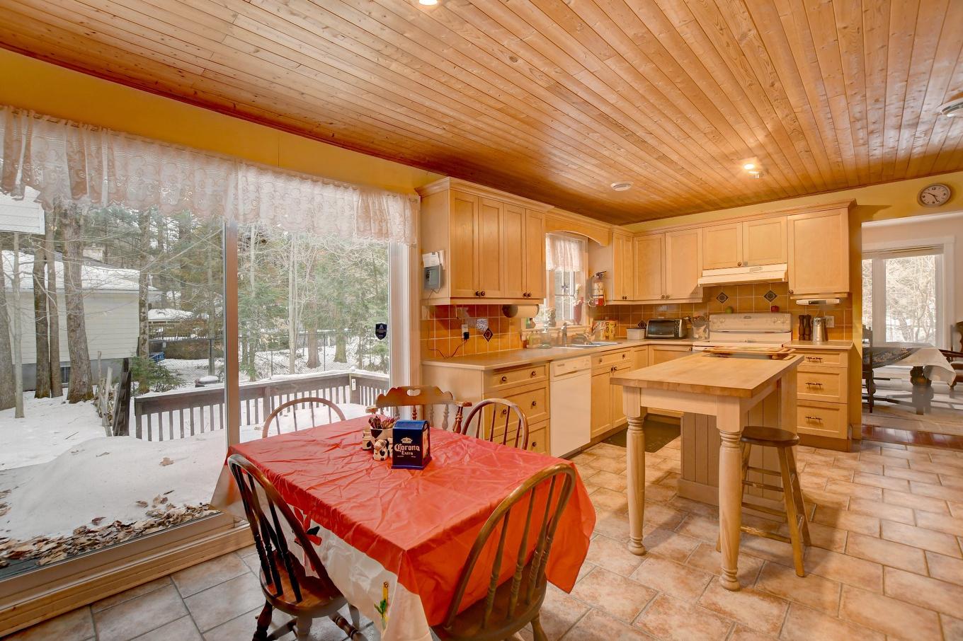 Kitchen - 2855 Place Winner, Saint-Lazare, QC - Indoor