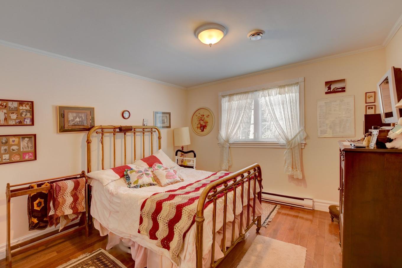 Bedroom - 2855 Place Winner, Saint-Lazare, QC - Indoor Photo Showing Bedroom