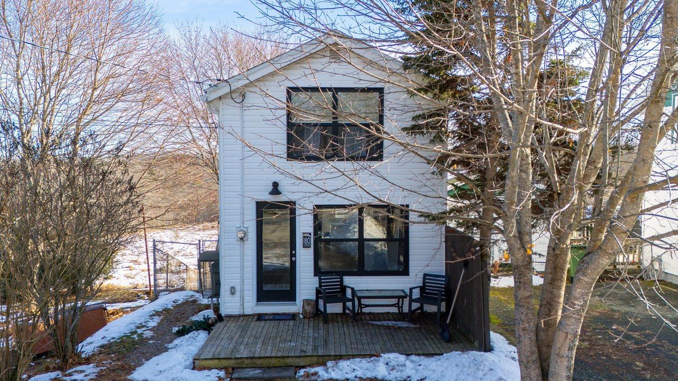 180 Chester Avenue, Kentville, NS
