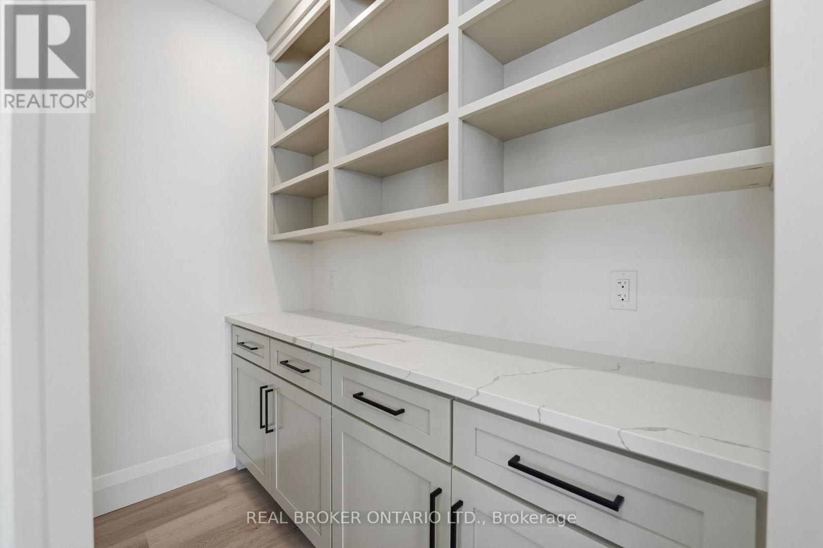 130 La Salette Road, Norfolk, ON - Indoor