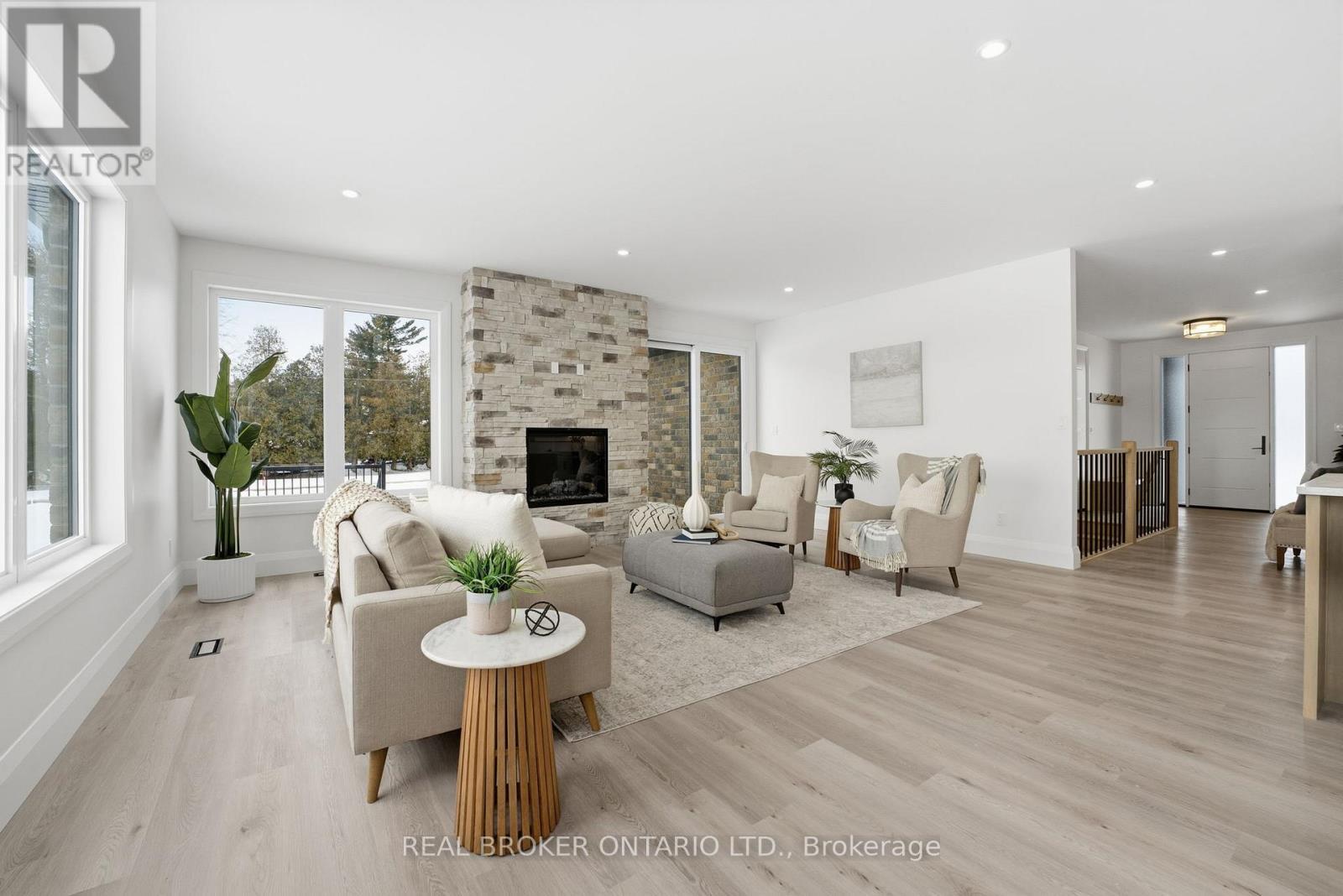 130 La Salette Road, Norfolk, ON - Indoor Photo Showing Living Room With Fireplace