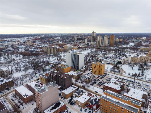 1410-15 Kennedy St, Winnipeg, MB