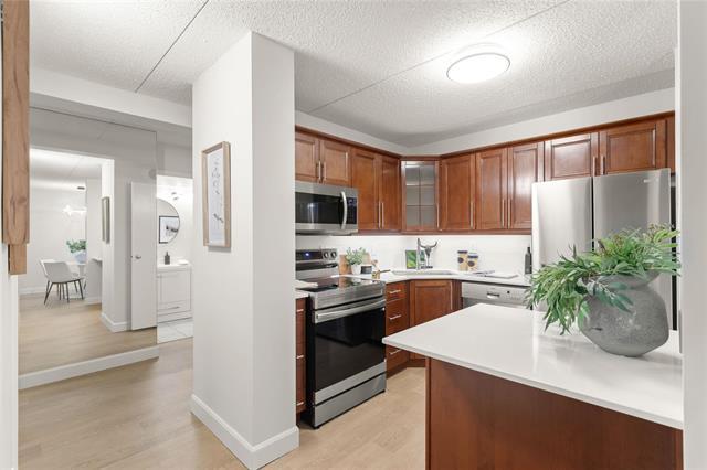 1410-15 Kennedy St, Winnipeg, MB