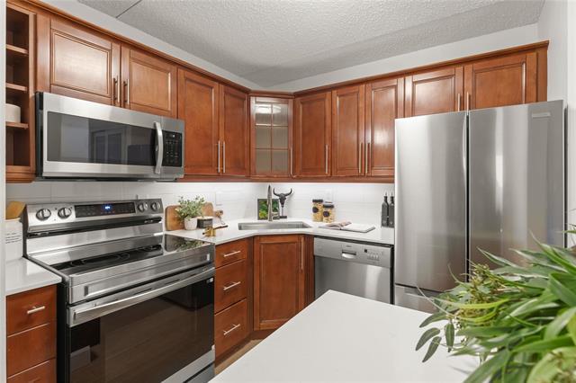 1410-15 Kennedy St, Winnipeg, MB