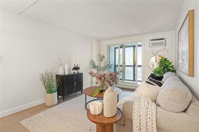 1410-15 Kennedy St, Winnipeg, MB