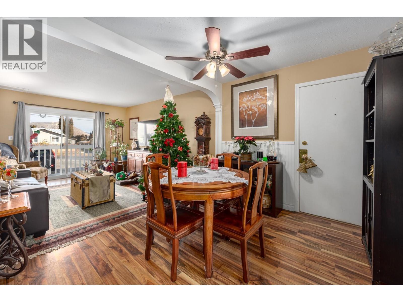 825 Hill Street Unit# 211, Ashcroft, BC - Indoor Photo Showing Dining Room