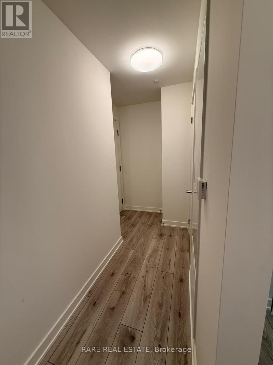 2005 - 110 Broadway Avenue, Toronto, ON - Indoor Photo Showing Other Room