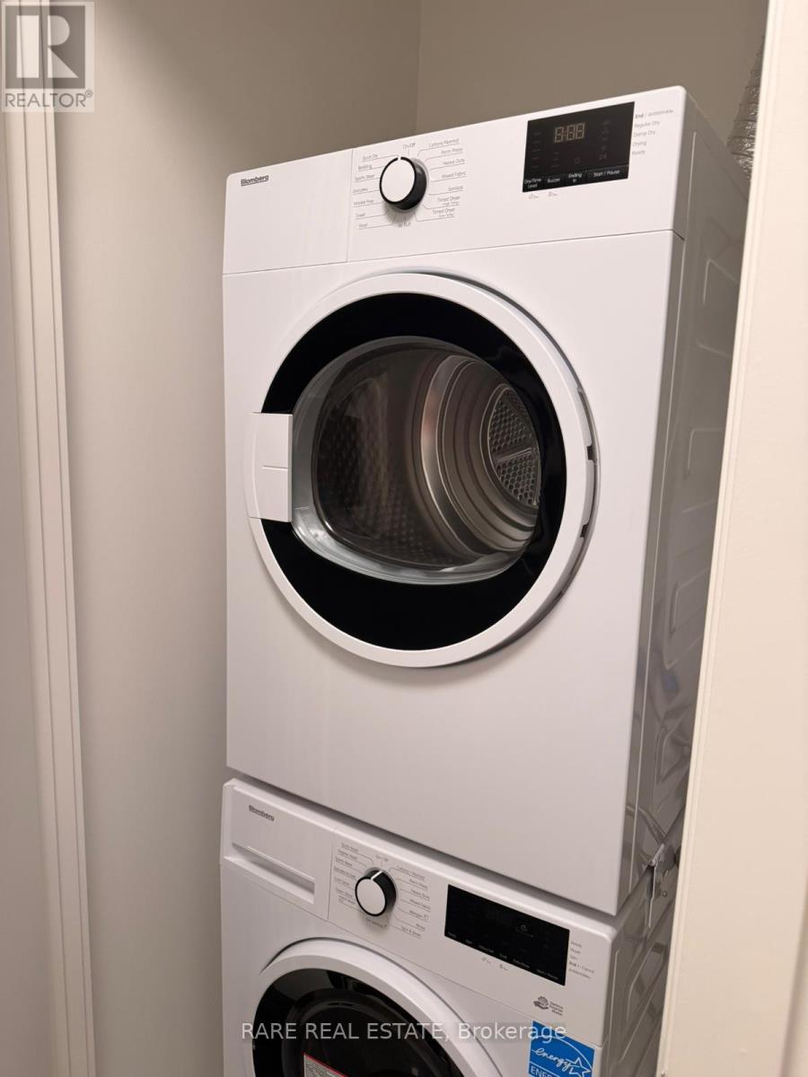 2005 - 110 Broadway Avenue, Toronto, ON - Indoor Photo Showing Laundry Room