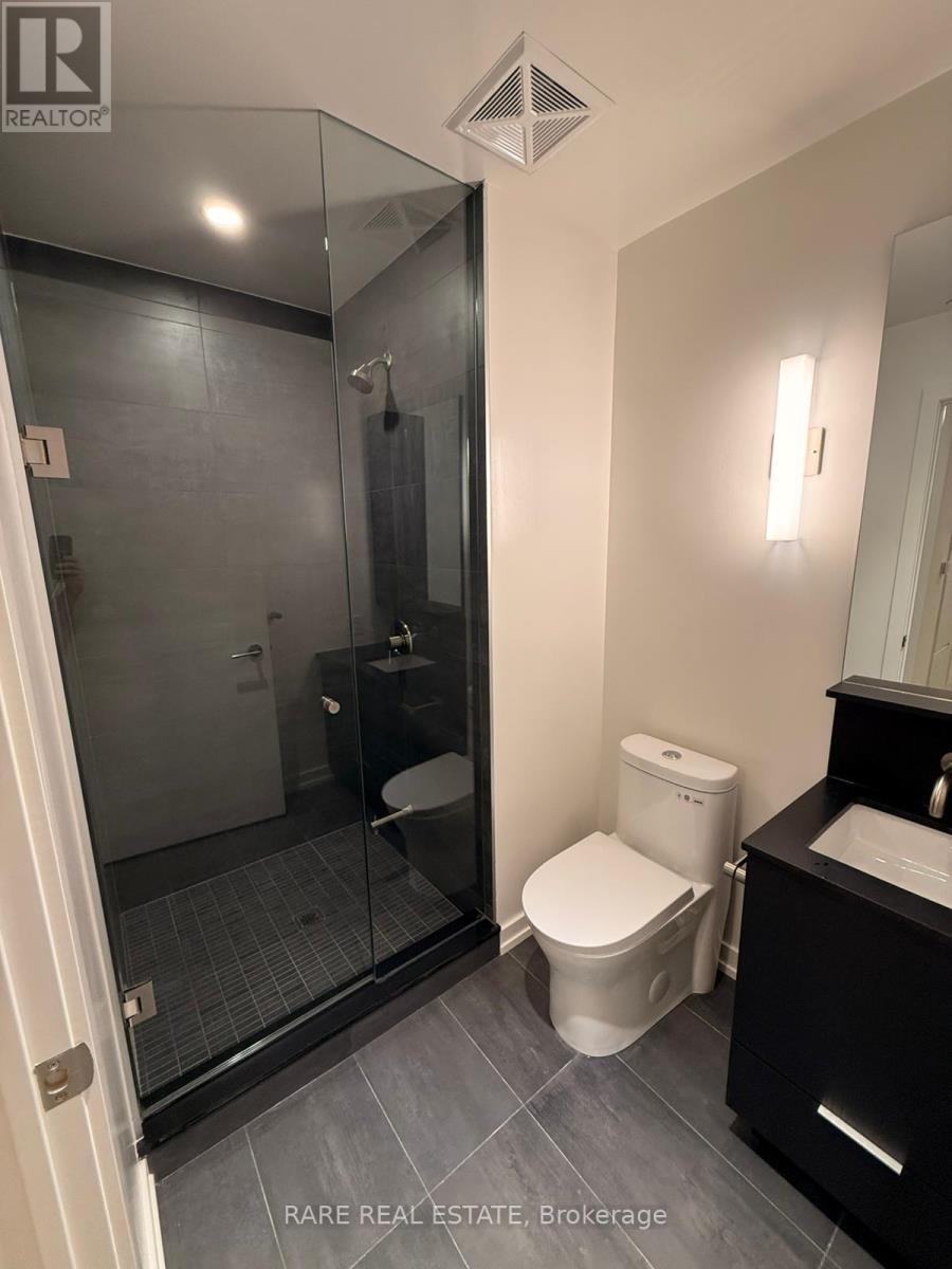 2005 - 110 Broadway Avenue, Toronto, ON - Indoor Photo Showing Bathroom