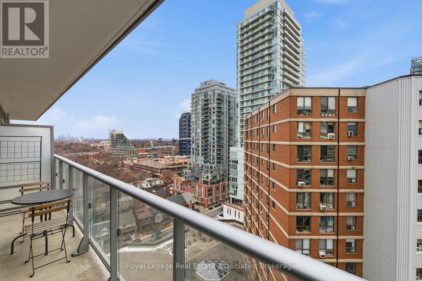1606 - 58 Orchard View Boulevard, Toronto, ON - Outdoor With Balcony