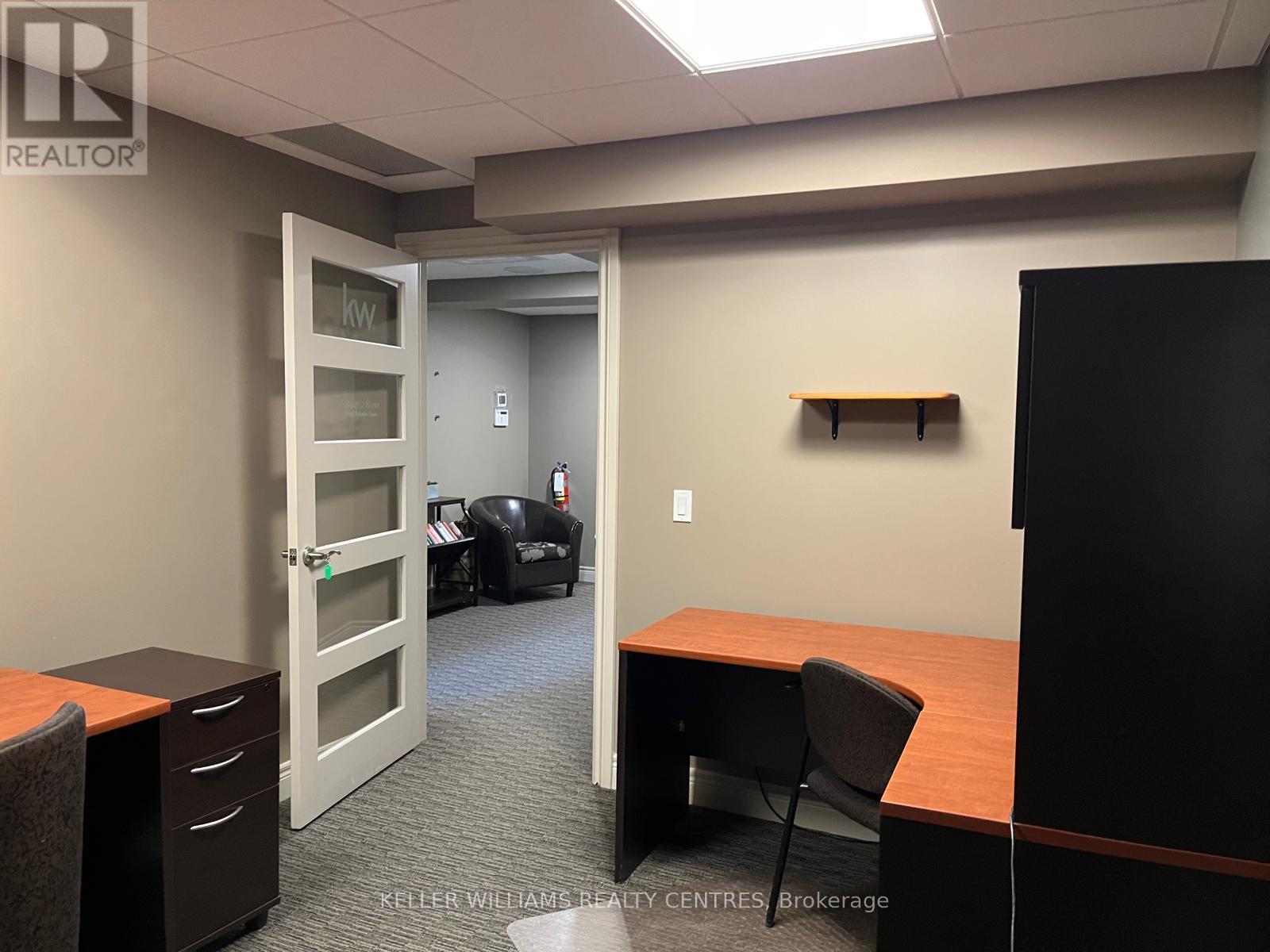 27-2A - 16945 Leslie Street, Newmarket, ON