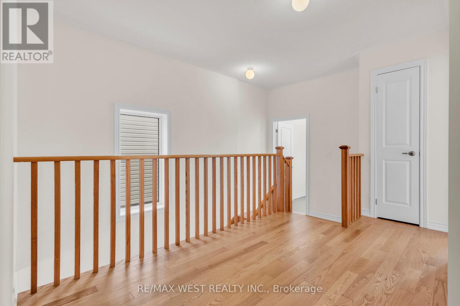 195 Terry Fox Drive, Barrie, ON