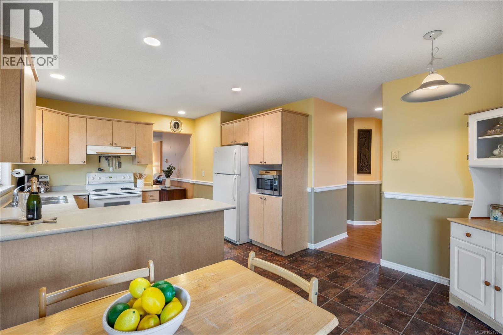 221 Westwood Rd, Nanaimo, BC