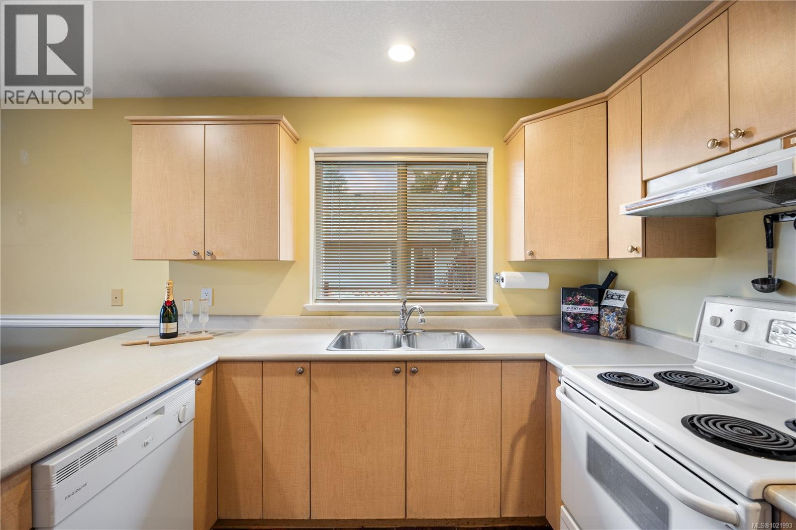 221 Westwood Rd, Nanaimo, BC