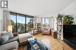 401 620 Toronto St Victoria, BC V8V 1P7