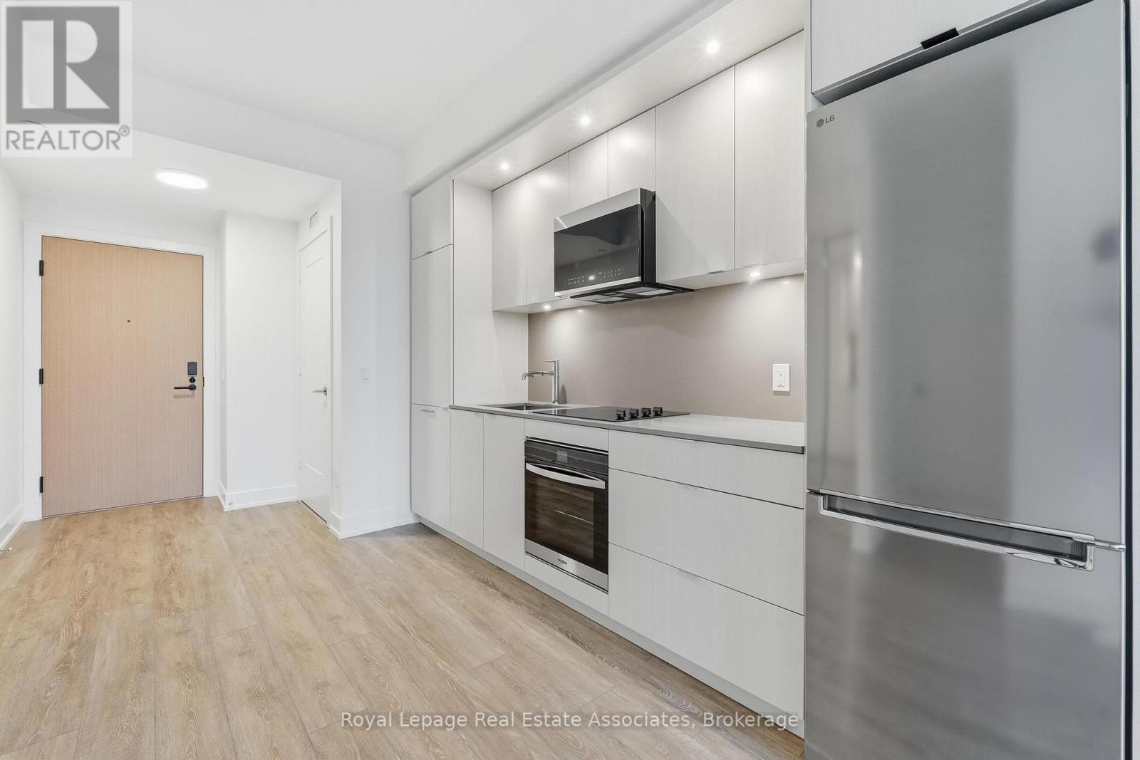 1209 - 60 Central Park Roadway, Toronto, ON