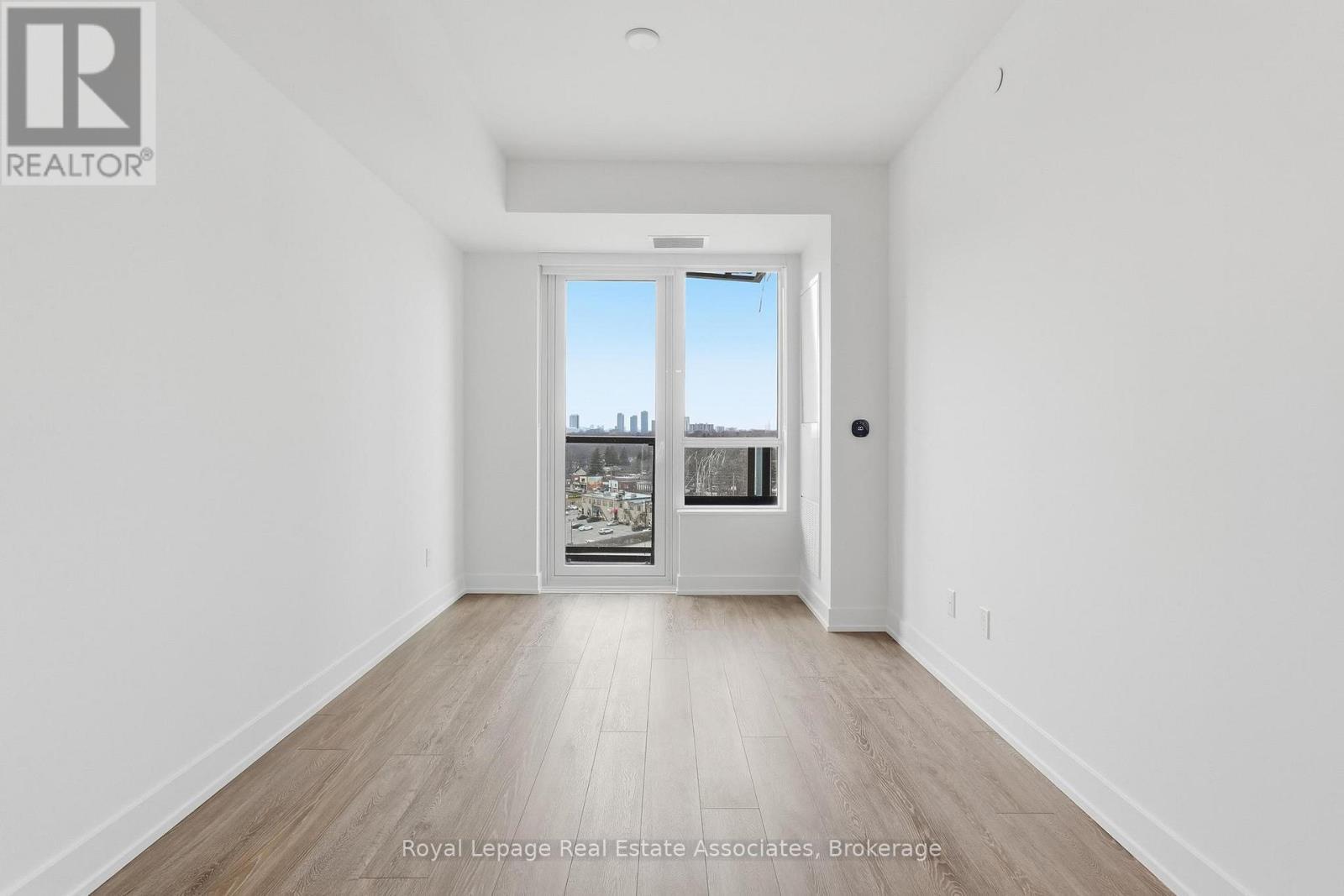 1209 - 60 Central Park Roadway, Toronto, ON