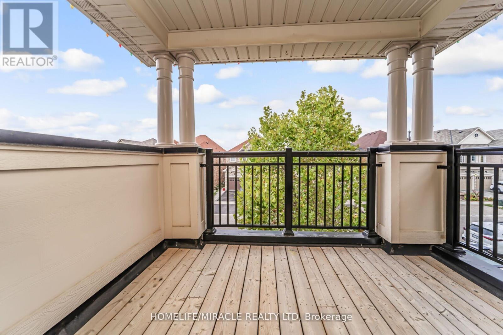 10 Kenora Street, Brampton, ON - Outdoor With Deck Patio Veranda With Exterior