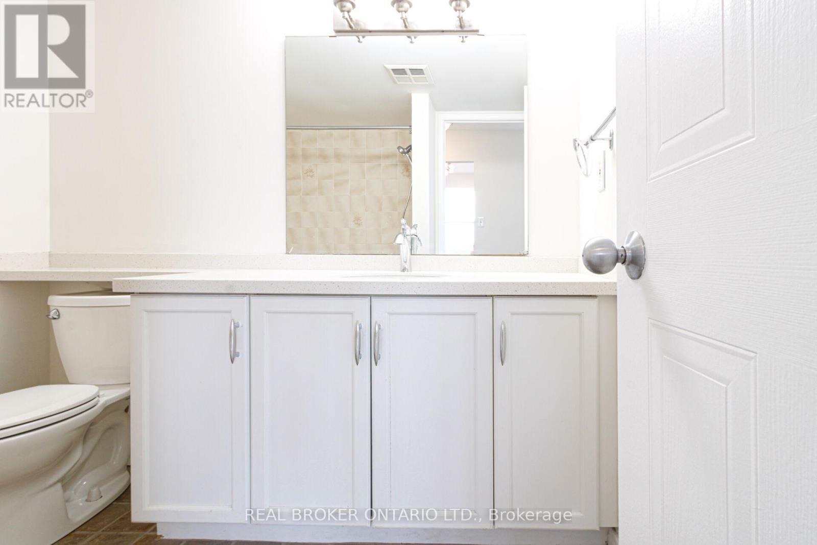 1914 - 1270 Maple Crossing Boulevard, Burlington, ON -