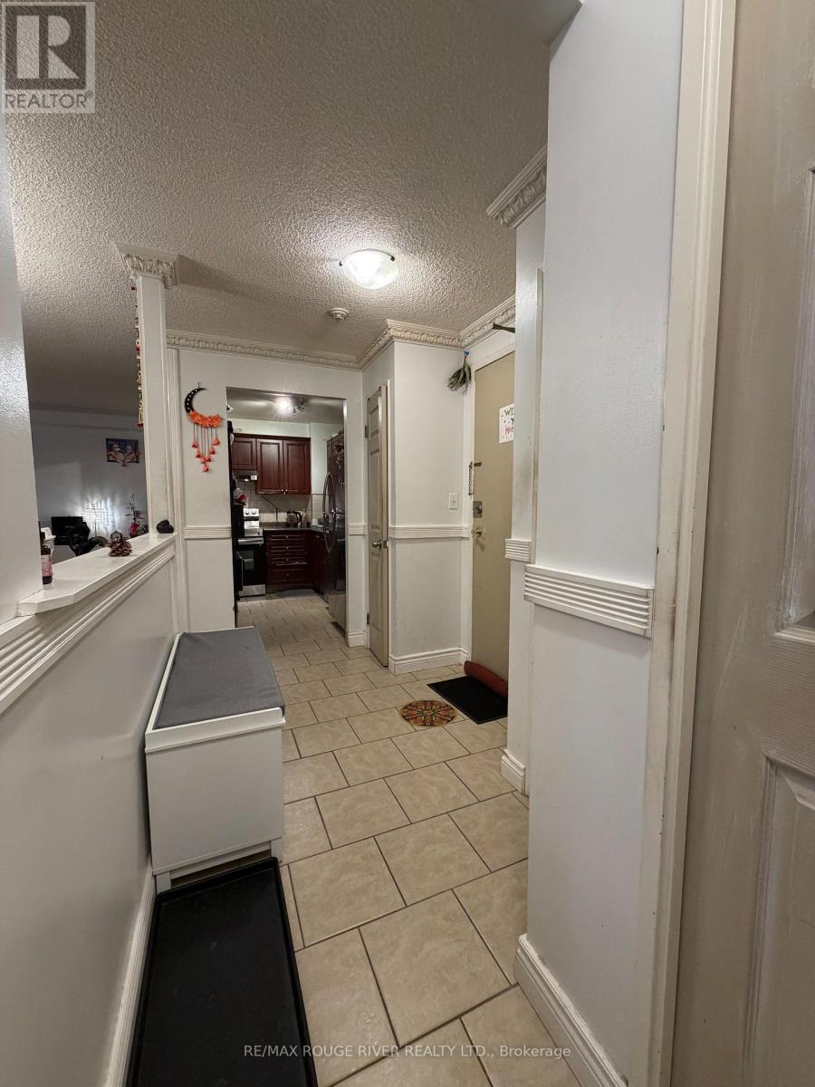 1513 - 155 Hillcrest Avenue, Mississauga, ON - Indoor Photo Showing Laundry Room