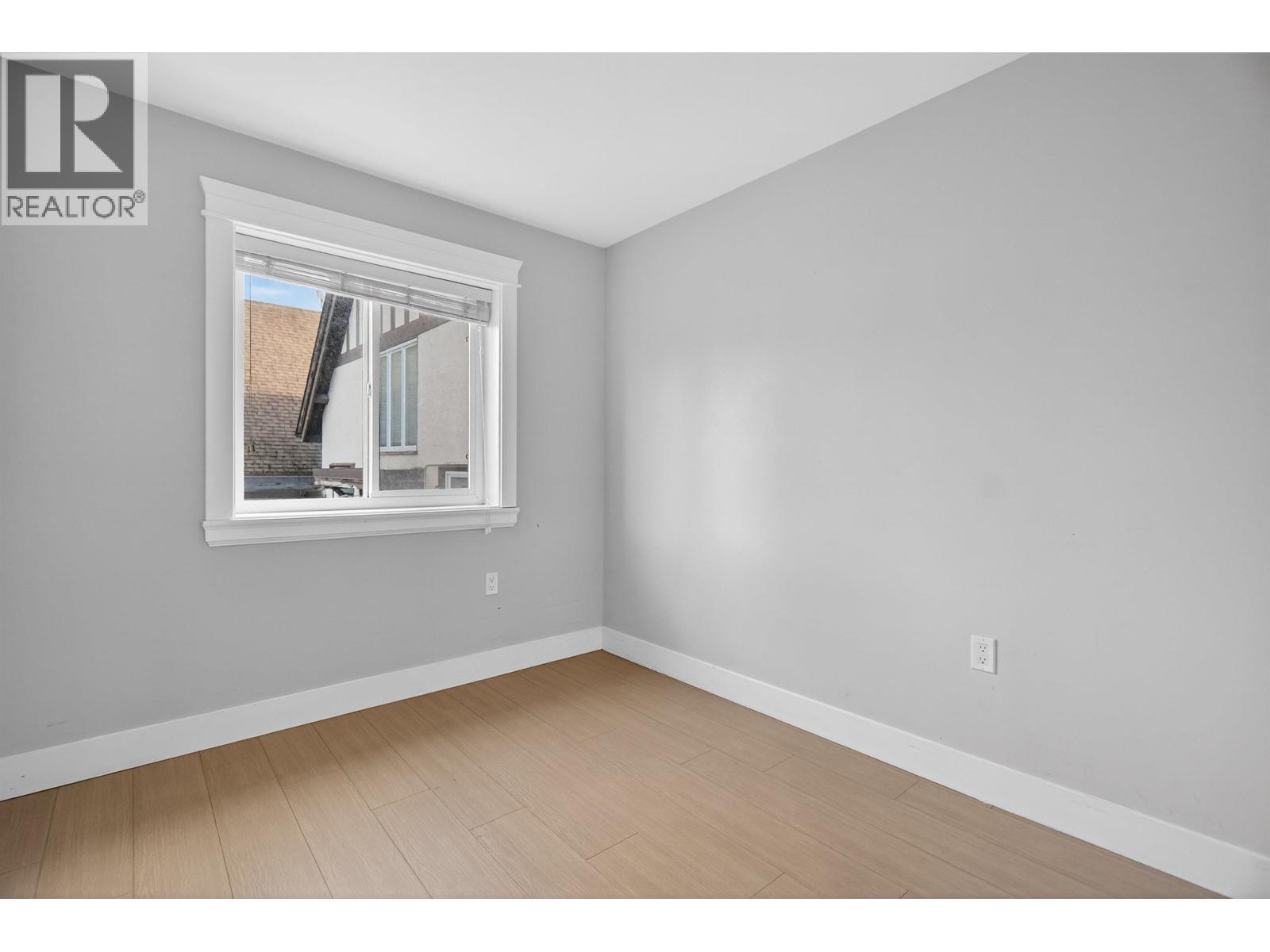 2430 E 41 Avenue, Vancouver, BC - Indoor Photo Showing Other Room