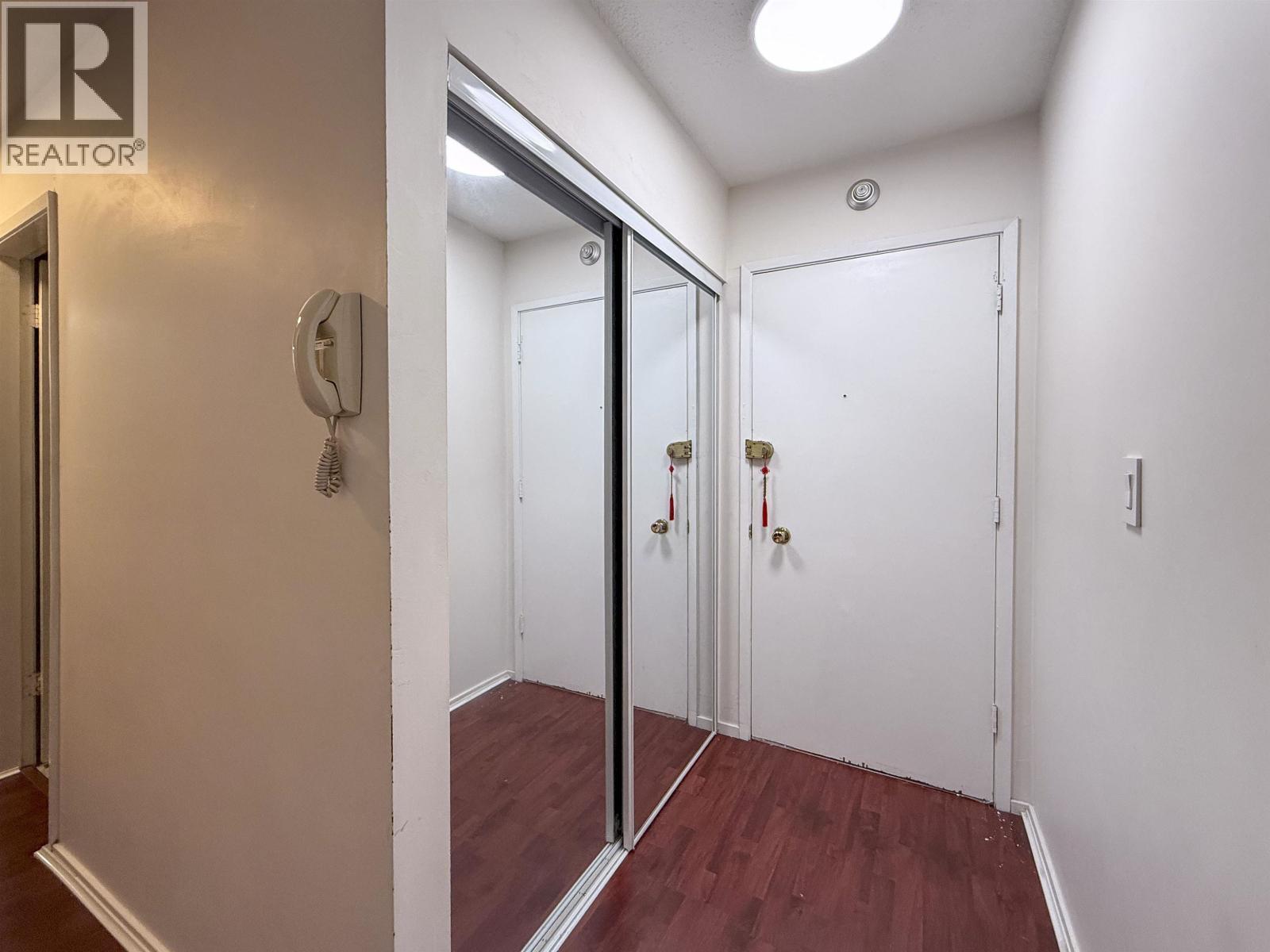 302 8020 Ryan Road, Richmond, BC