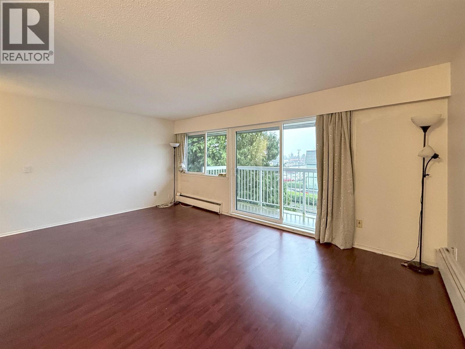 302 8020 Ryan Road, Richmond, BC