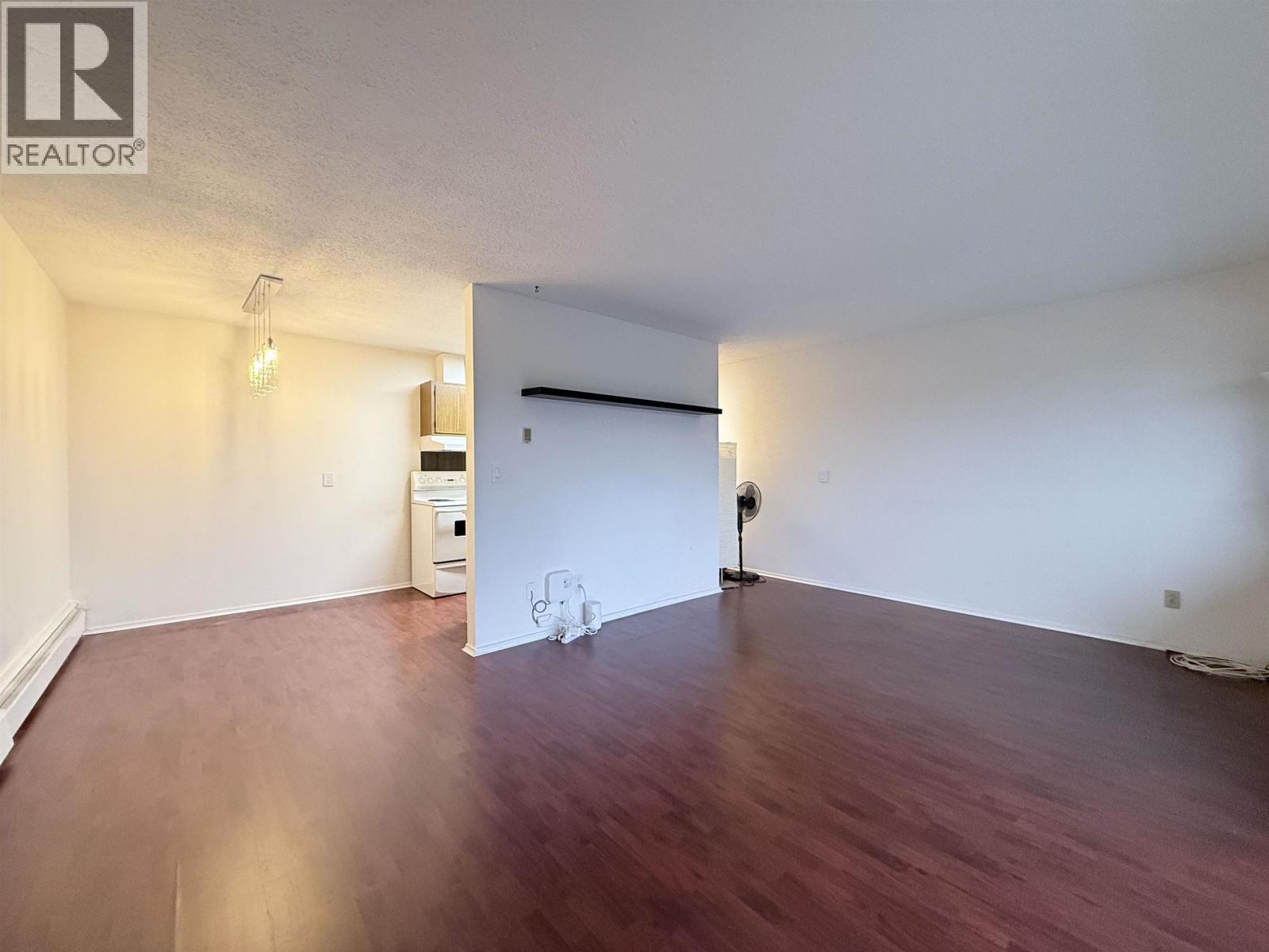 302 8020 Ryan Road, Richmond, BC