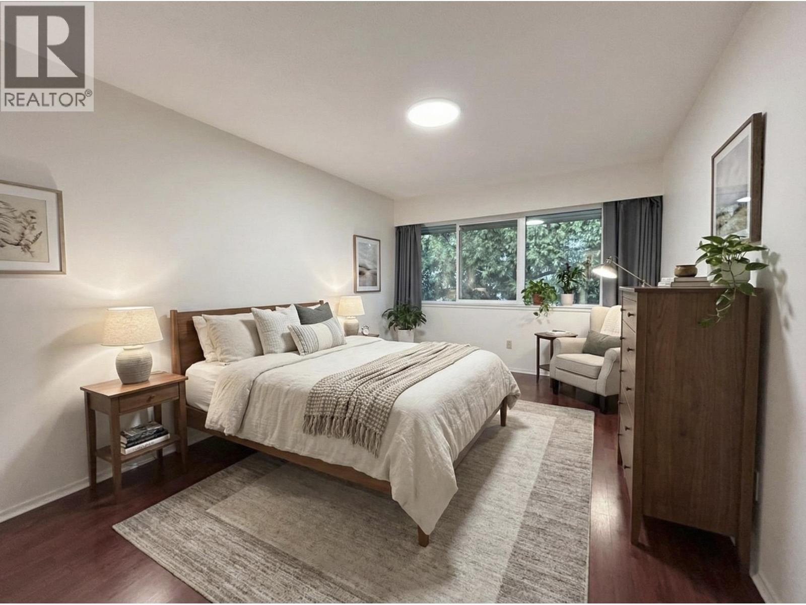 302 8020 Ryan Road, Richmond, BC