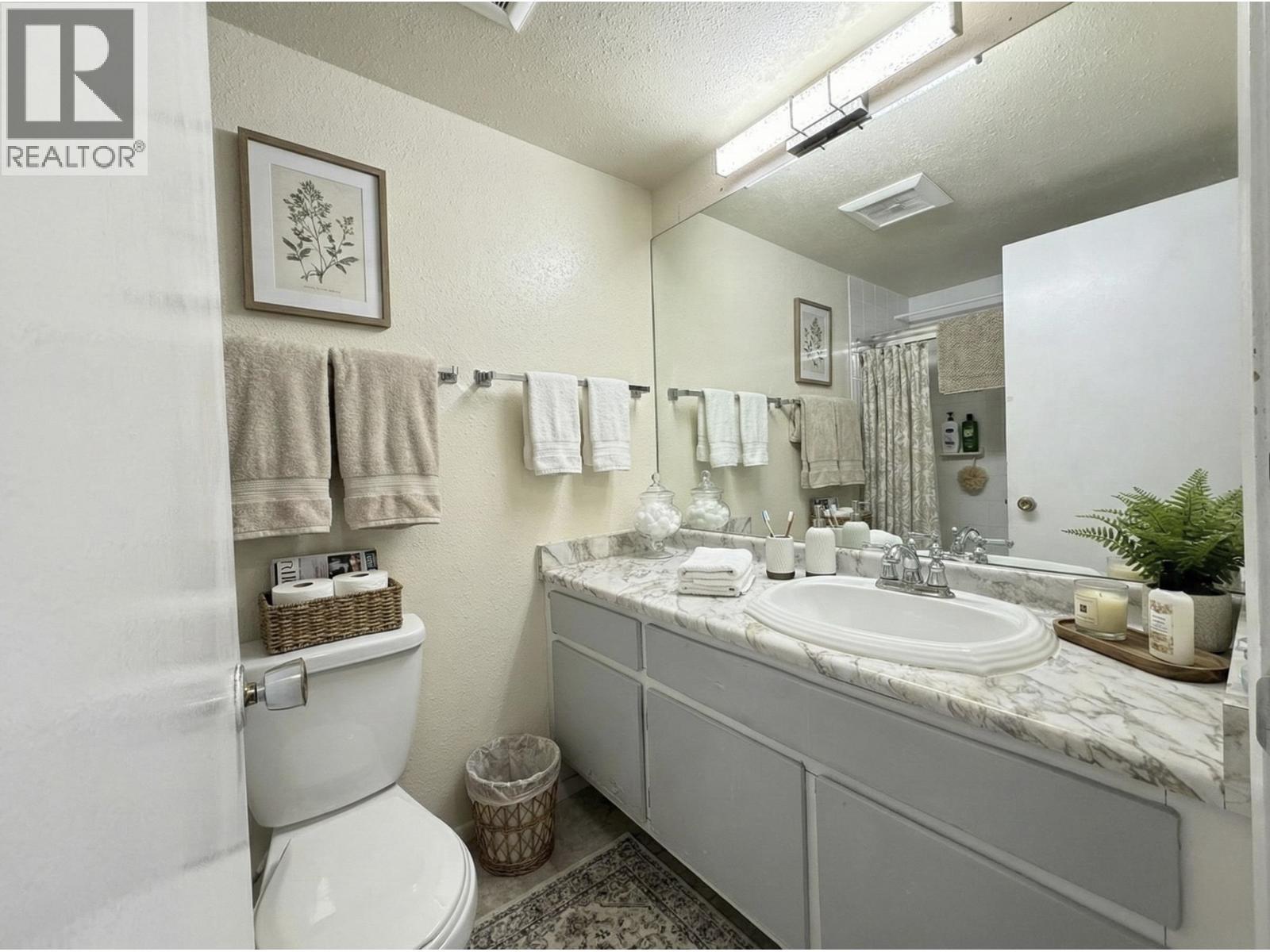 302 8020 Ryan Road, Richmond, BC