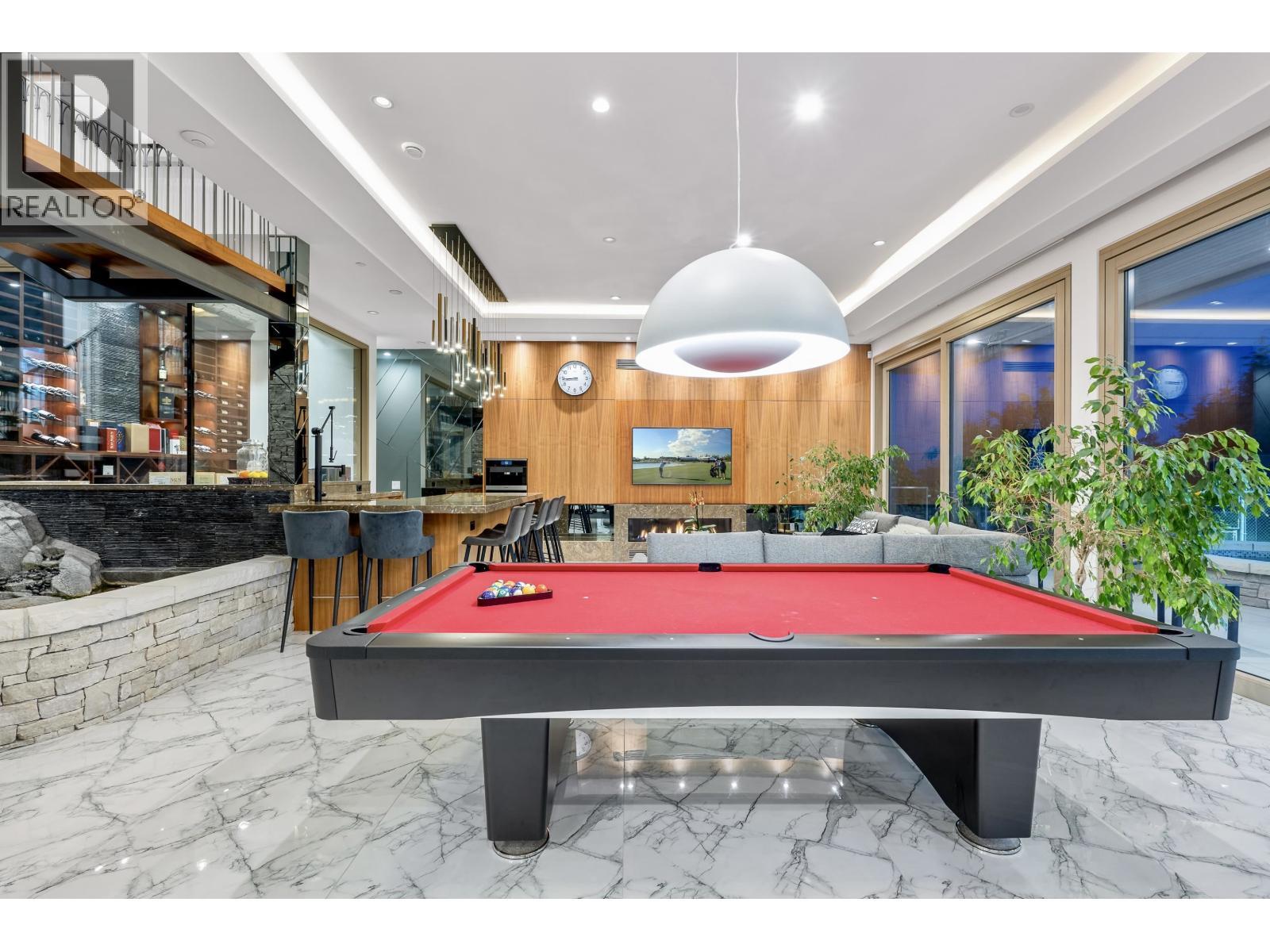 1036 Eyremount Drive, West Vancouver, BC