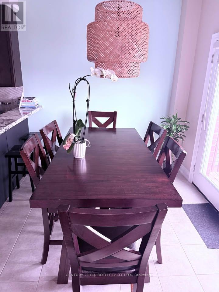 196 Diana Drive, Orillia, ON - Indoor Photo Showing Dining Room