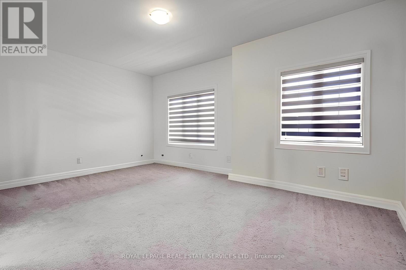 48 Viva Gardens, Oakville, ON - Indoor Photo Showing Other Room