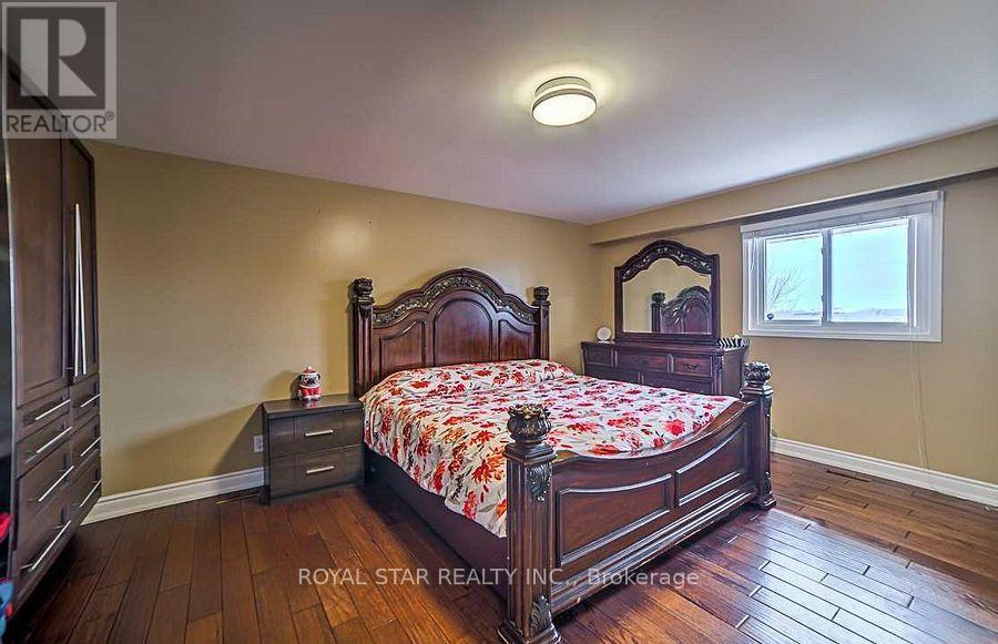 Upper - 11080 Winston Churchill Boulevard, Halton Hills, ON - Indoor Photo Showing Bedroom