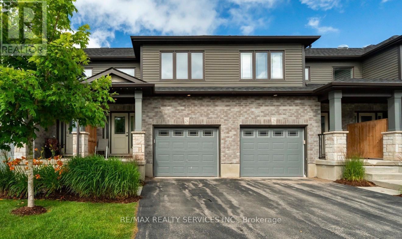 28 - 24 Lawson Street, East Luther Grand Valley, ON - Outdoor With Facade