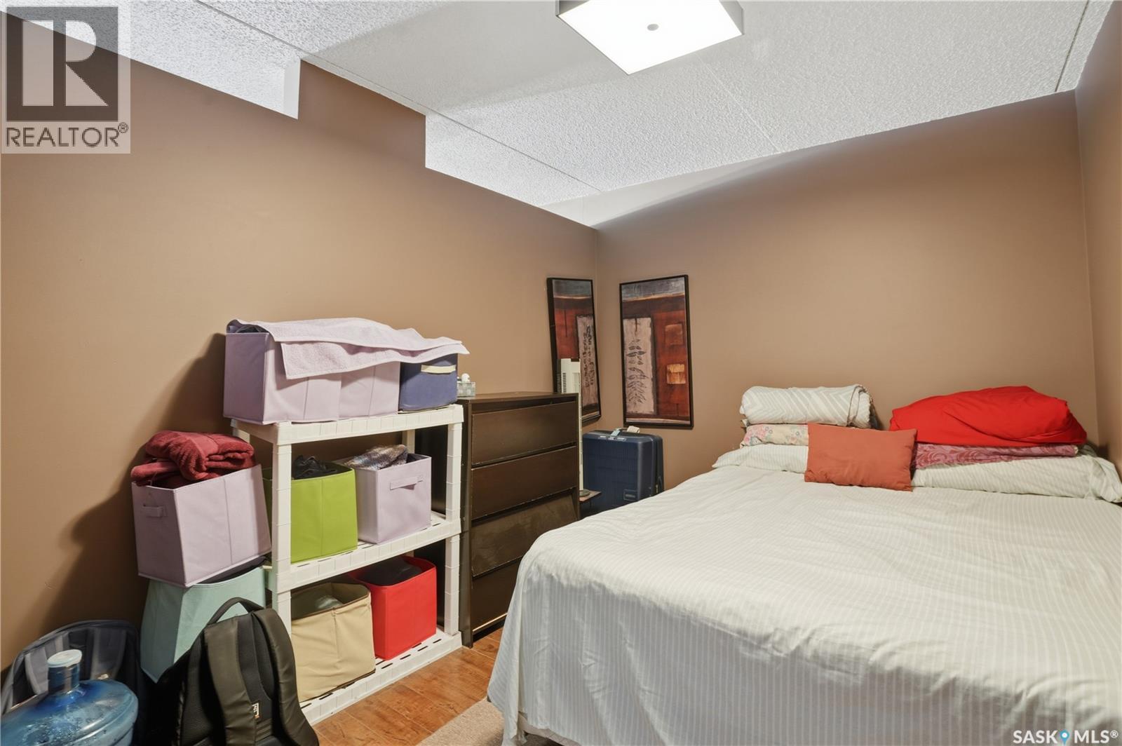 102 2125 Osler Street, Regina, SK - Indoor Photo Showing Bedroom