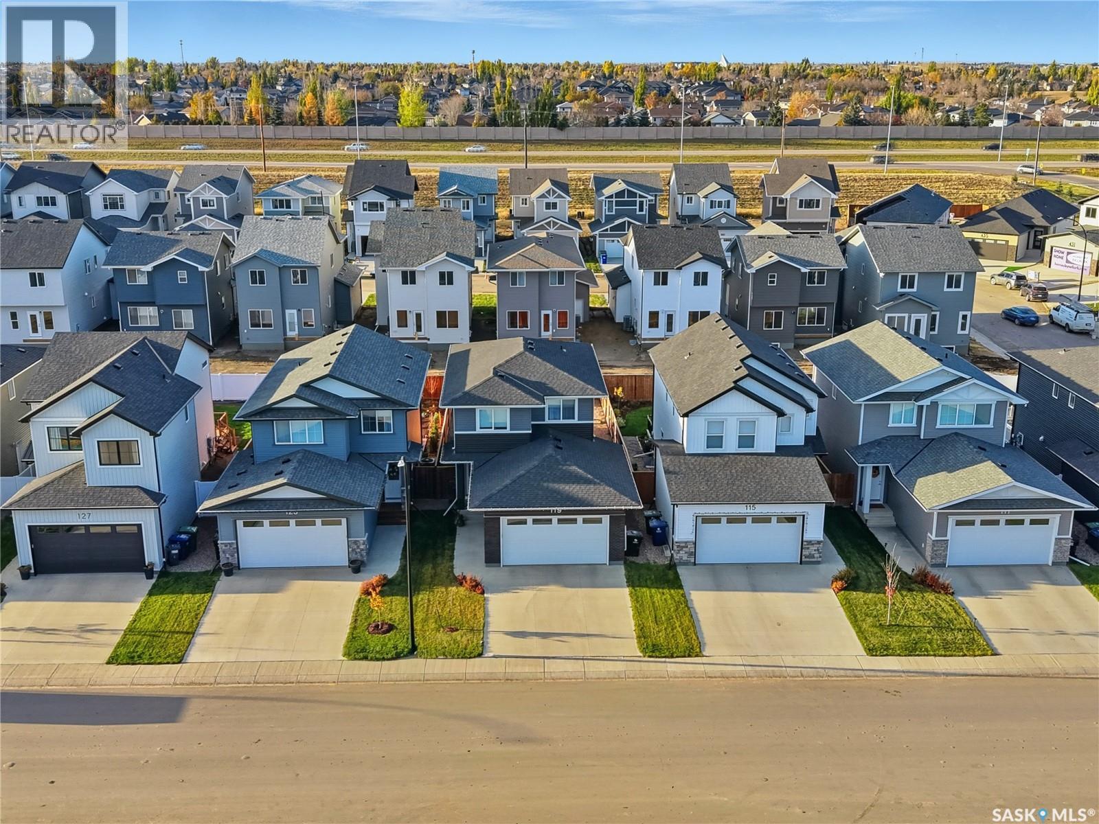 119 Doran Way, Saskatoon, SK - Outdoor With Facade