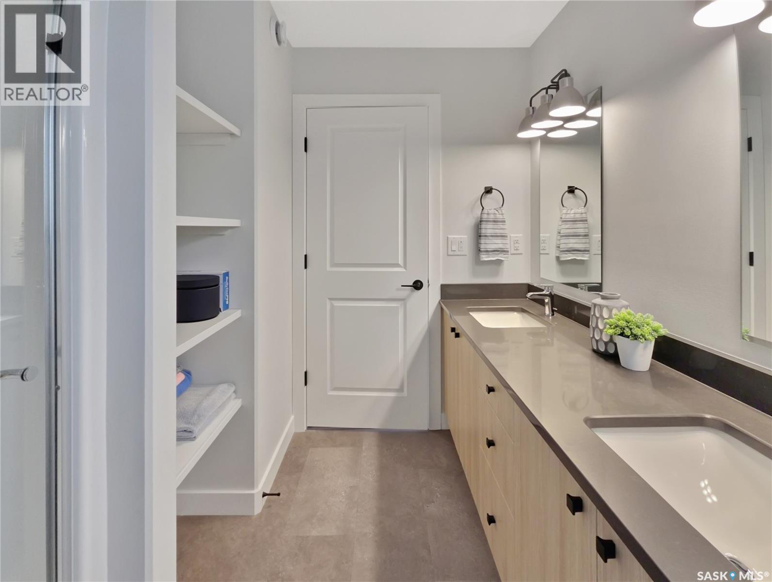119 Doran Way, Saskatoon, SK - Indoor Photo Showing Bathroom